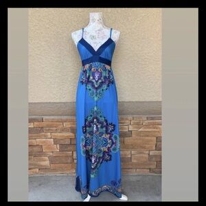 Forever 21 Boho Maxi Dress Blue Medallion Print Empire Waist Size Medium GREAT